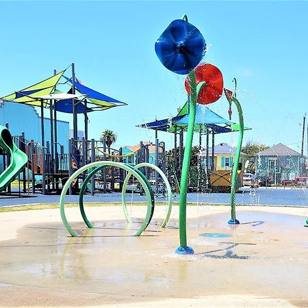 Casaazul-2605A-Couples Retreat By Beach & Pleasure Pier 1 Block Away- 2Bed 2Bath- 7 Minutes To Cruise Terminal Galveston Zewnętrze zdjęcie