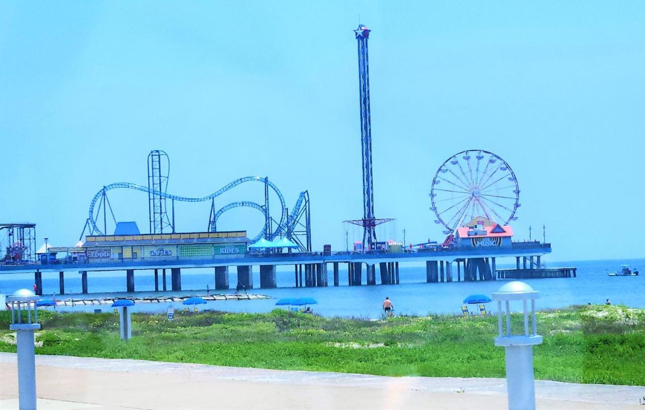 Casaazul-2605A-Couples Retreat By Beach & Pleasure Pier 1 Block Away- 2Bed 2Bath- 7 Minutes To Cruise Terminal Galveston Zewnętrze zdjęcie
