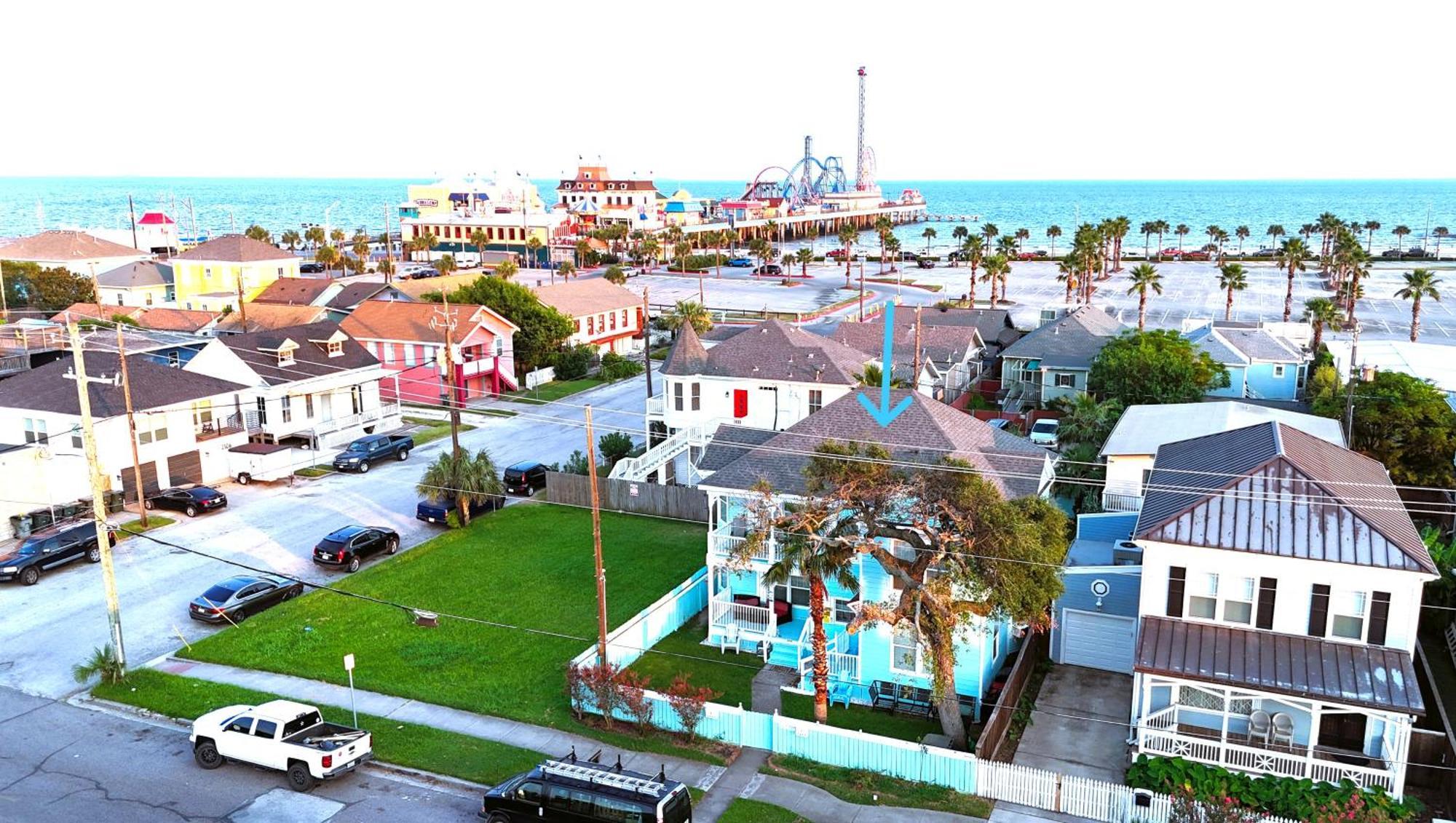 Casaazul-2605A-Couples Retreat By Beach & Pleasure Pier 1 Block Away- 2Bed 2Bath- 7 Minutes To Cruise Terminal Galveston Zewnętrze zdjęcie